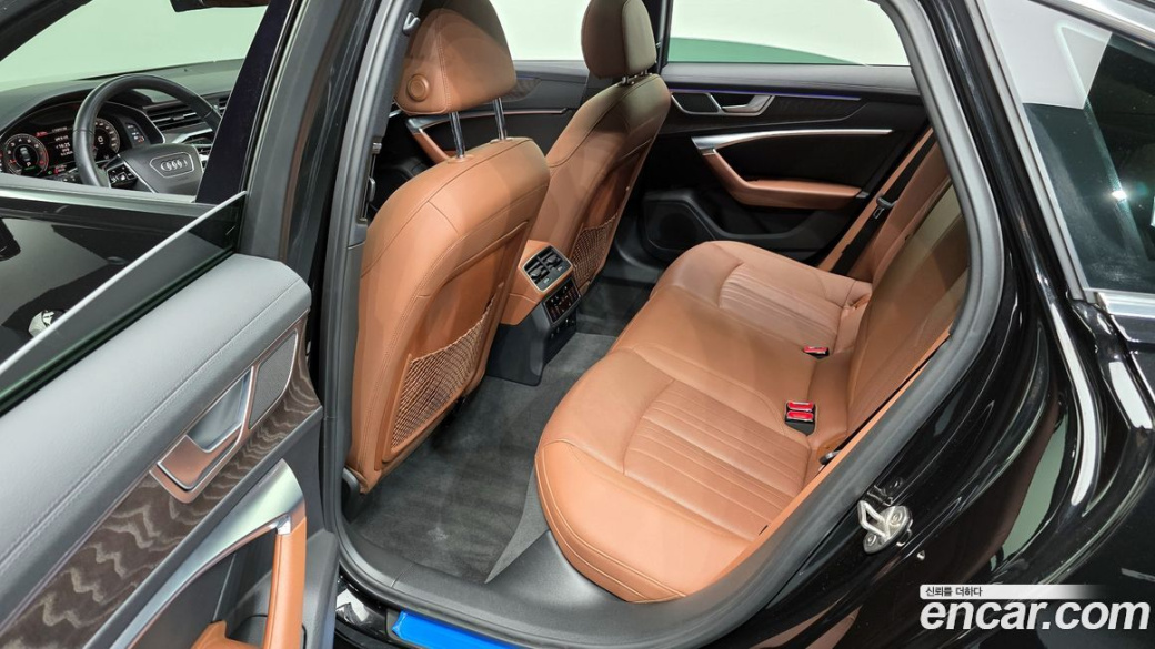 Audi A6 45 TFSI Quattro Premium, 2022