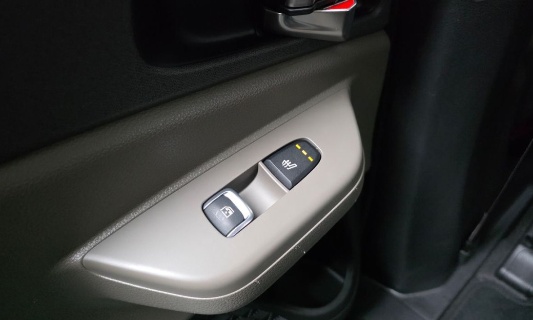 Kia Carnival 9-Seater Noblesse, 2024