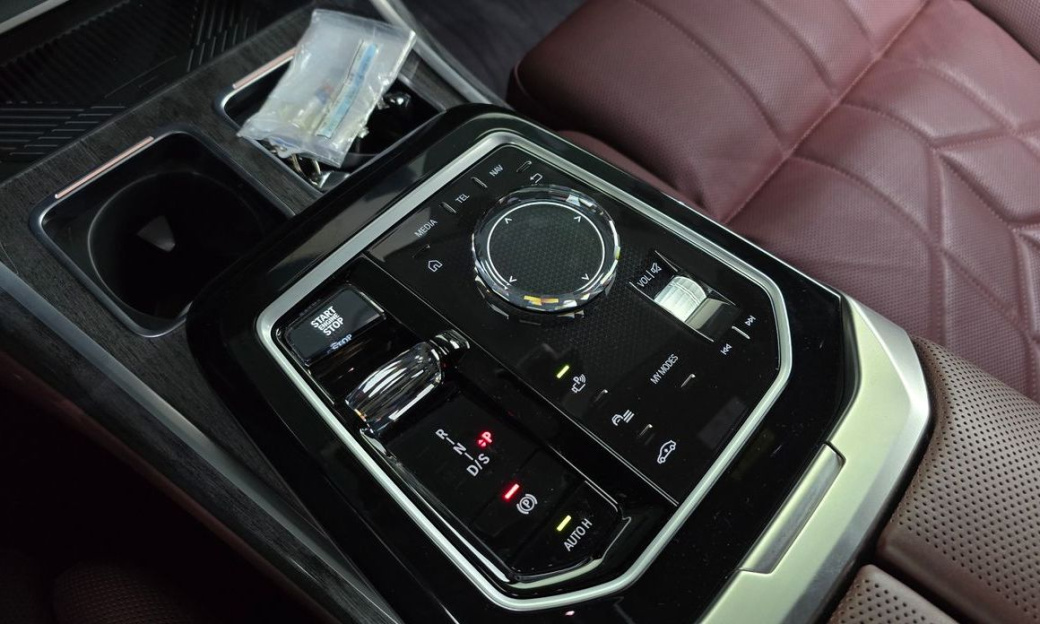 BMW 7-Series 740i xDrive M Sport Limited, 2024