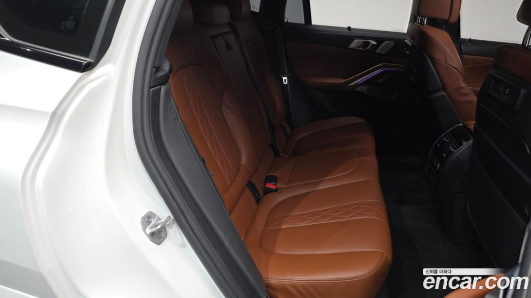 BMW X6 M50i, 2023
