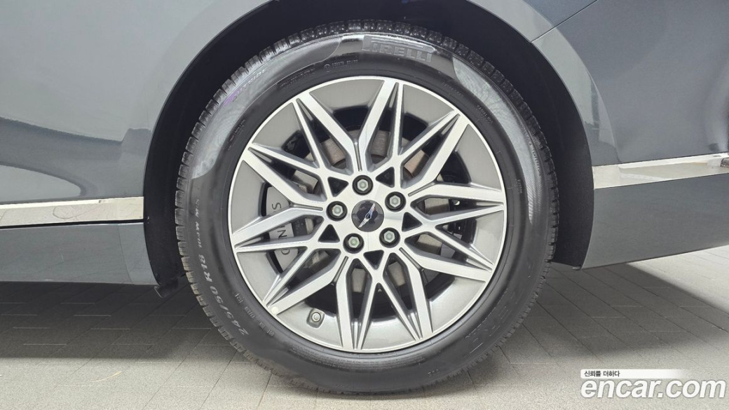 Genesis G80 Gasoline 2.5 Turbo AWD, 2025