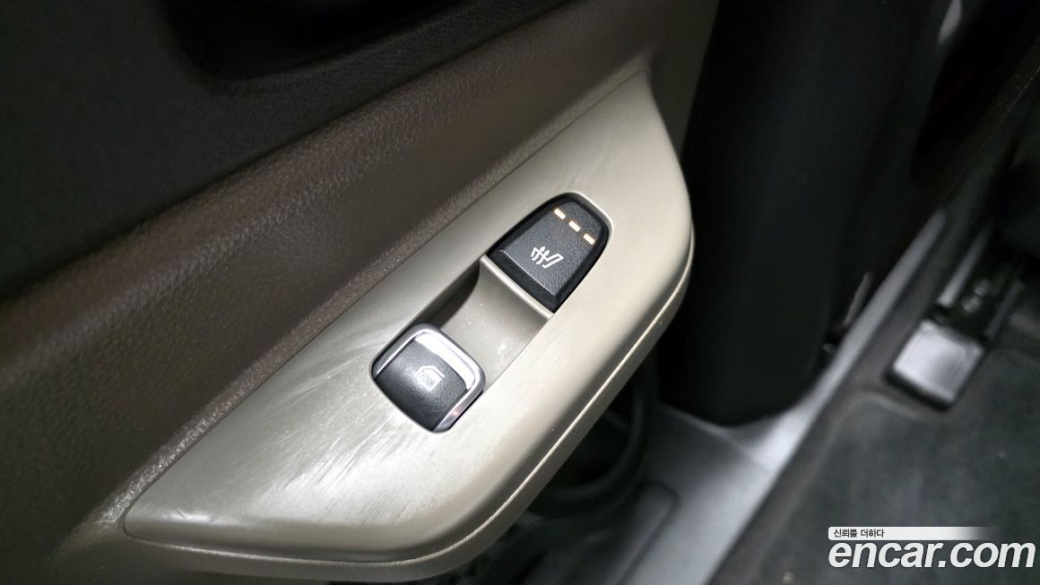 Kia Carnival 9-Seater Prestige, 2024