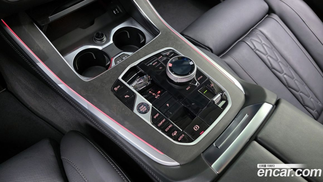 BMW X5 xDrive 40i xLine, 2025