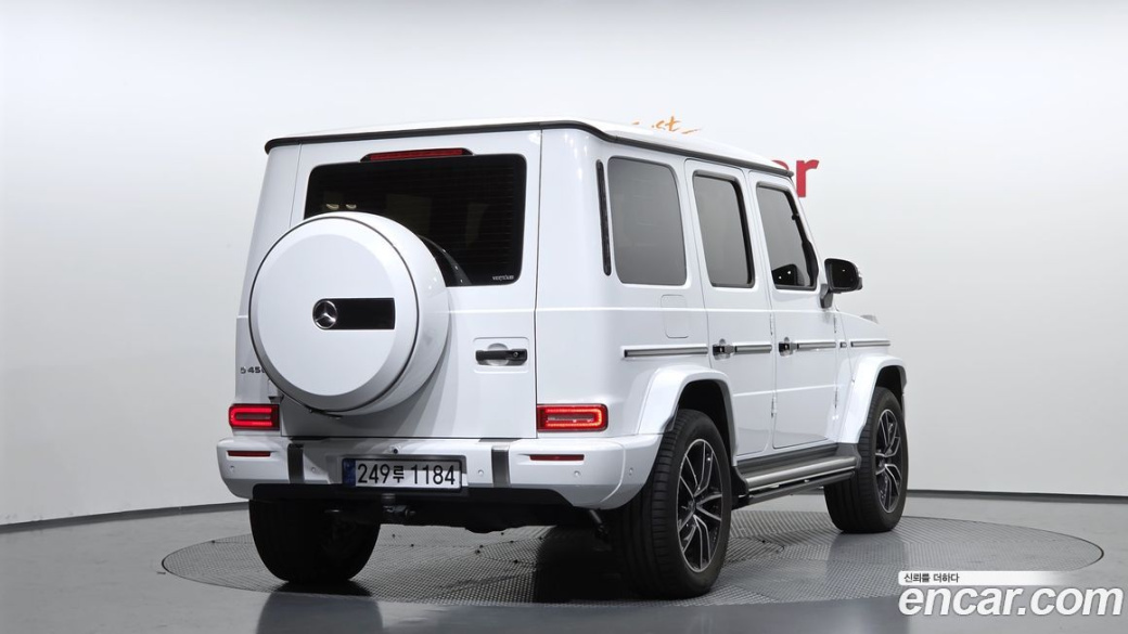 Mercedes-Benz G-Class G450d Manufaktur, 2025