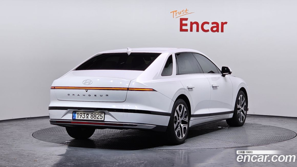 Hyundai Grandeur 2,5 Gasoline 2WD, 2023