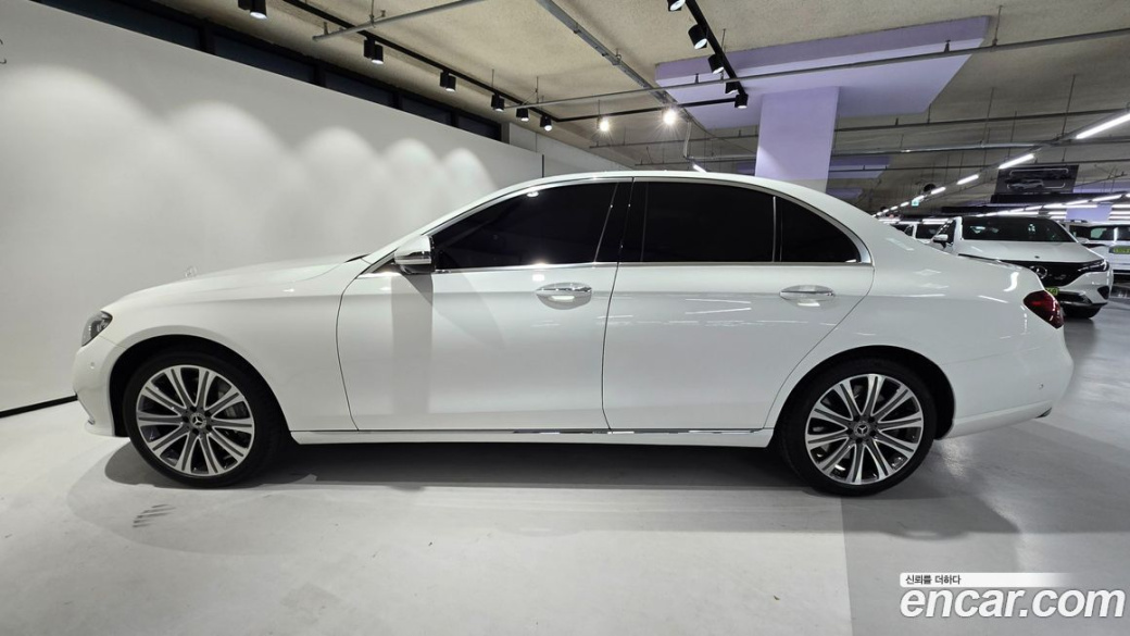 Mercedes-Benz E-Class E450 4MATIC Exclusive, 2022