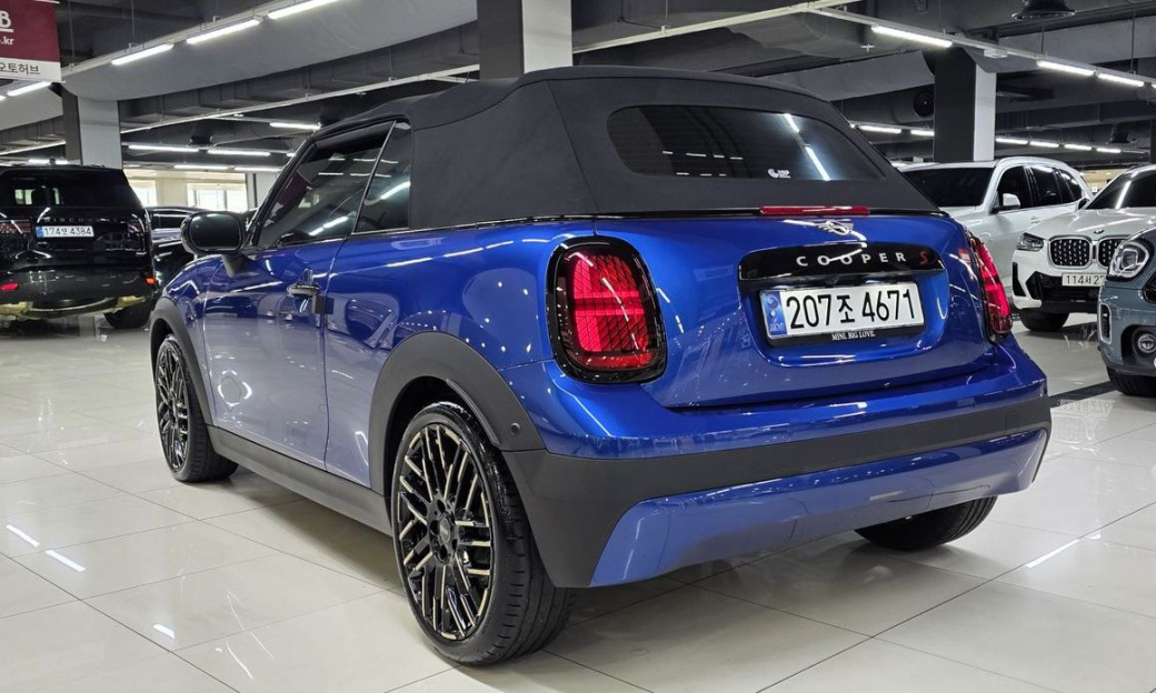 Mini Cooper Convertible Favoured, 2025