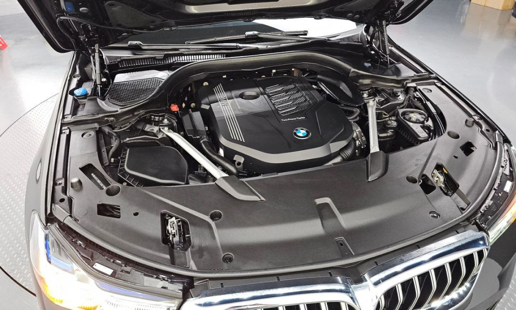 BMW Gran Turismo 630i xDrive M Sport, 2024