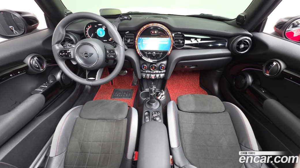 Mini Cooper Convertible JCW, 2023