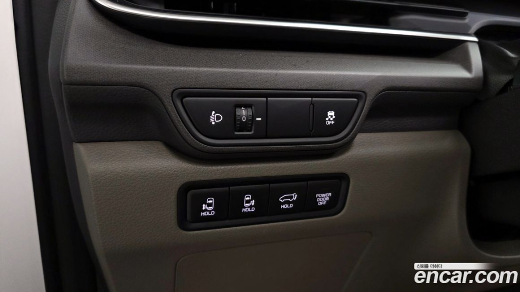 Kia Carnival 7-Seater Noblesse, 2025