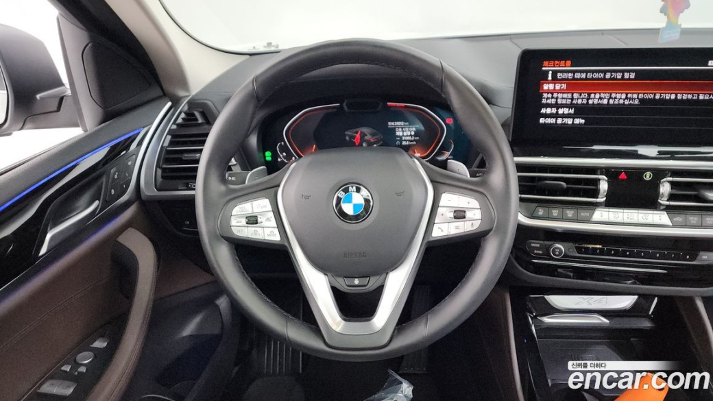 BMW X4 xDrive20i xLine, 2022