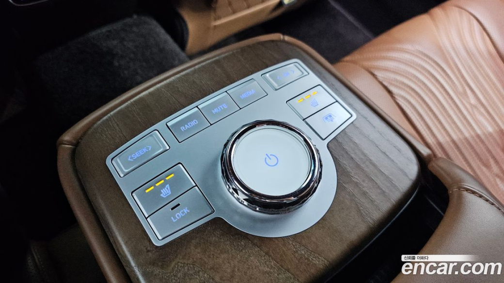 Genesis G80 Gasoline 2.5 Turbo AWD, 2024