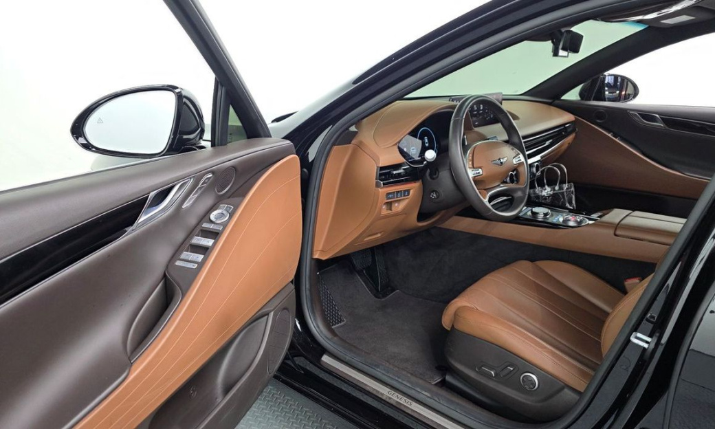 Genesis G80 Gasoline 2.5 Turbo 2WD, 2024