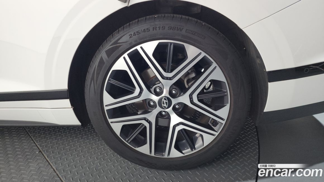 Hyundai Grandeur 2,5 Gasoline 2WD, 2023