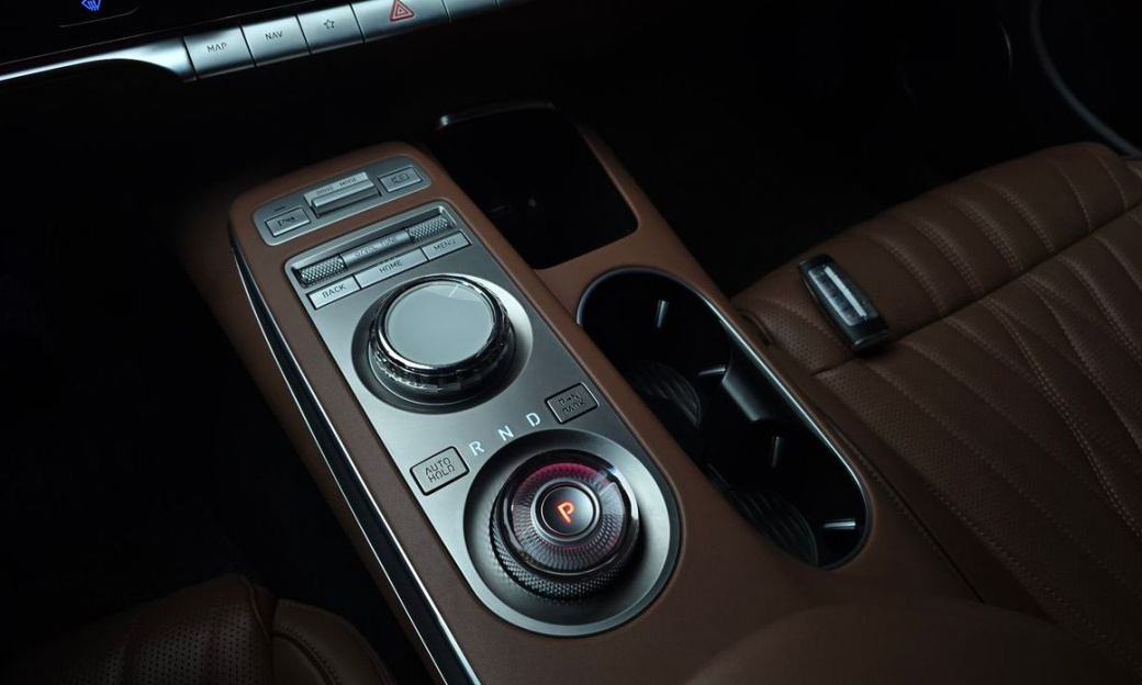 Genesis GV70 2.5T Gasoline 2WD, 2021