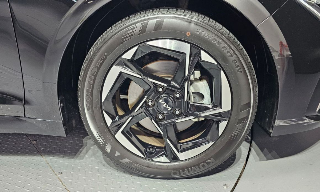 Kia K5 2.0, 2024