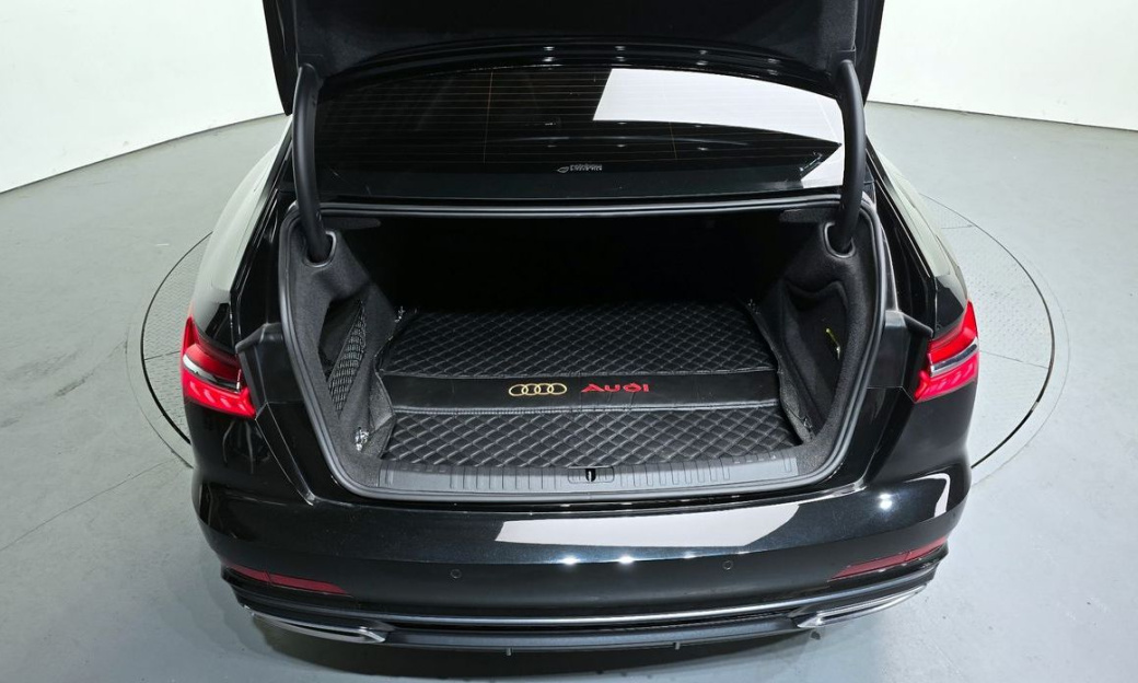 Audi A6 45 TFSI Premium, 2022
