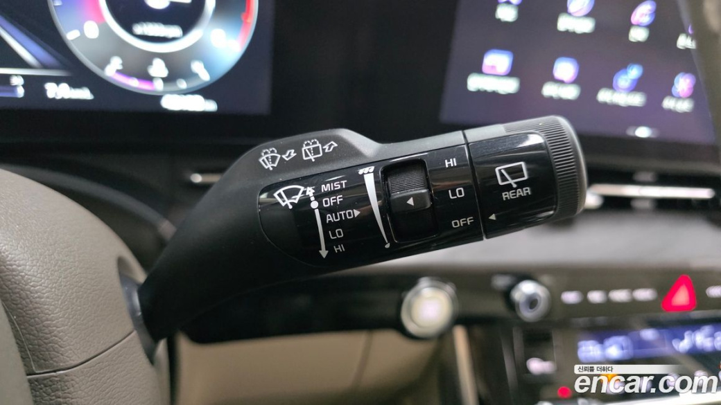 Kia Carnival 9-Seater Signature, 2023