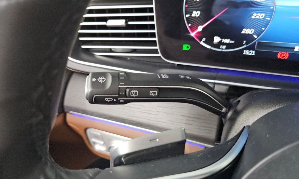 Mercedes-Benz GLE-Class GLE300d 4MATIC, 2024