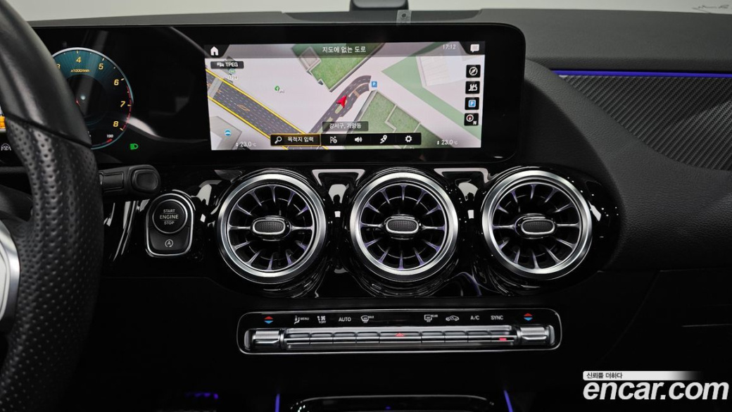 Mercedes-Benz GLA-Class GLA250 4MATIC, 2022