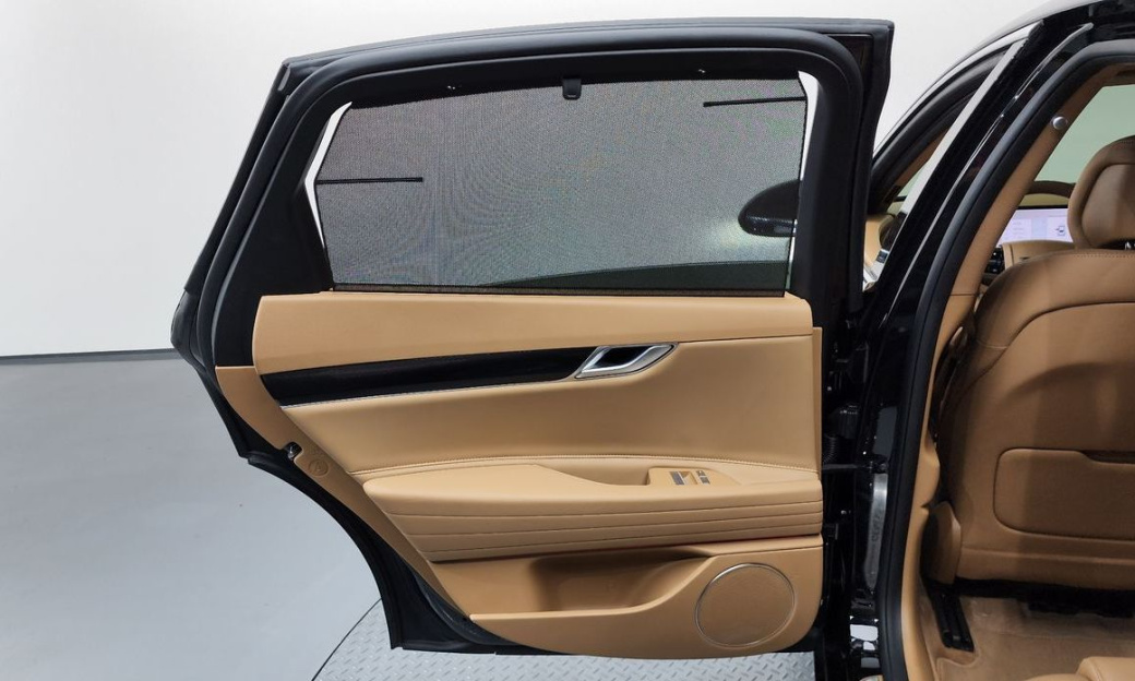 Genesis G80 Gasoline 2.5 Turbo AWD, 2025
