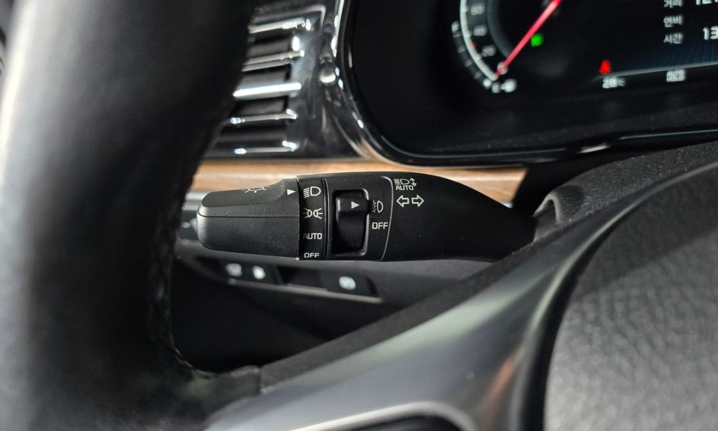 Kia Mohave Diesel 3.0 4WD 6-Seater, 2021