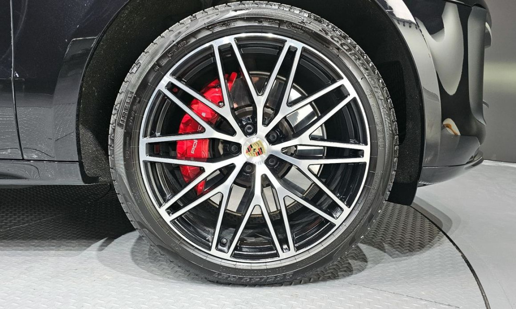 Porsche Macan 2.9 GTS, 2024