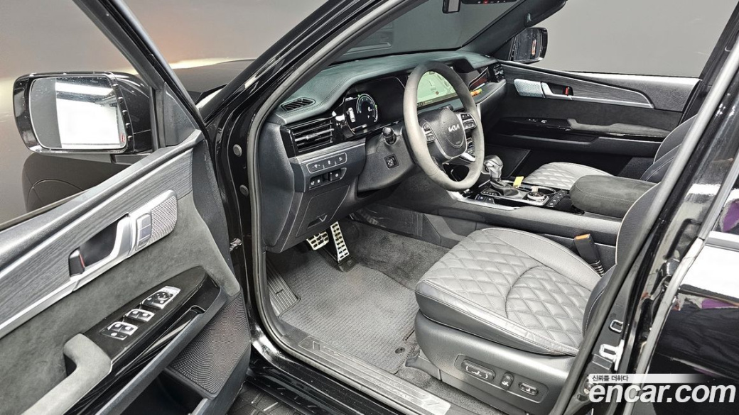 Kia Mohave Diesel 3.0 4WD 6-Seater, 2023