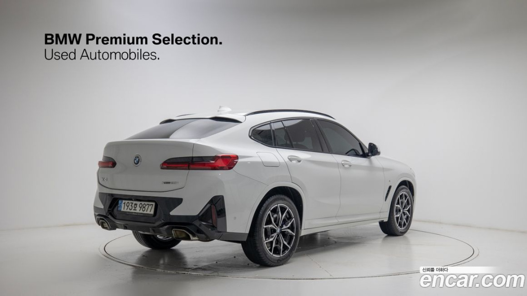 BMW X4 xDrive20i M Sport, 2023