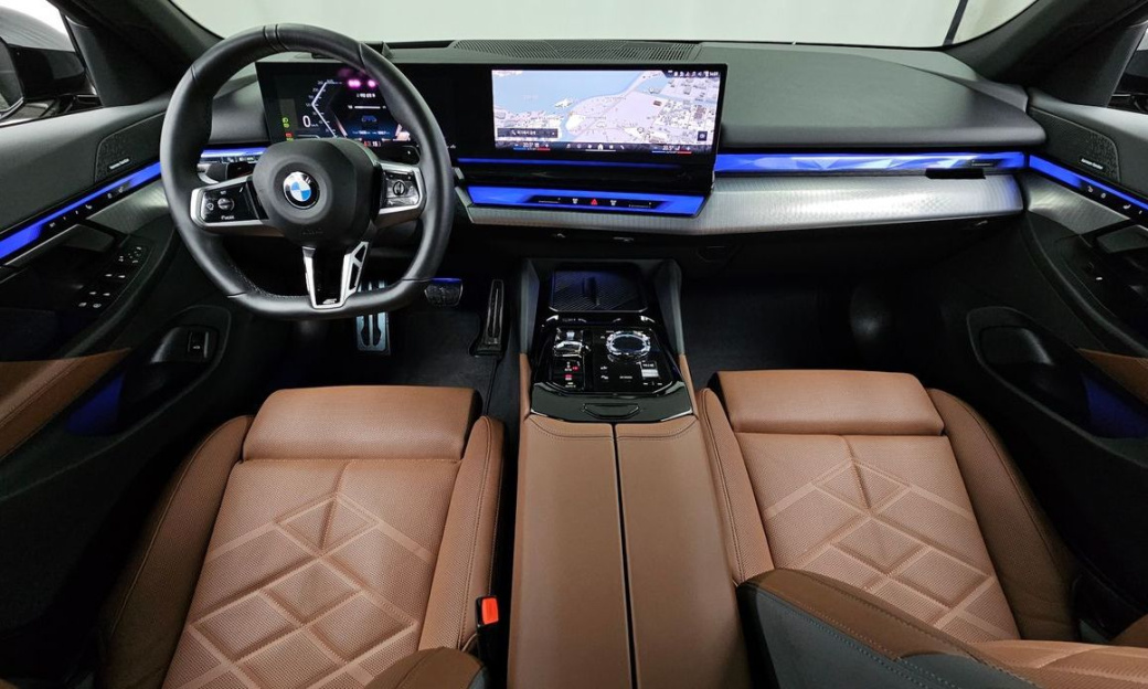 BMW 5-Series 530i xDrive M Sport, 2024