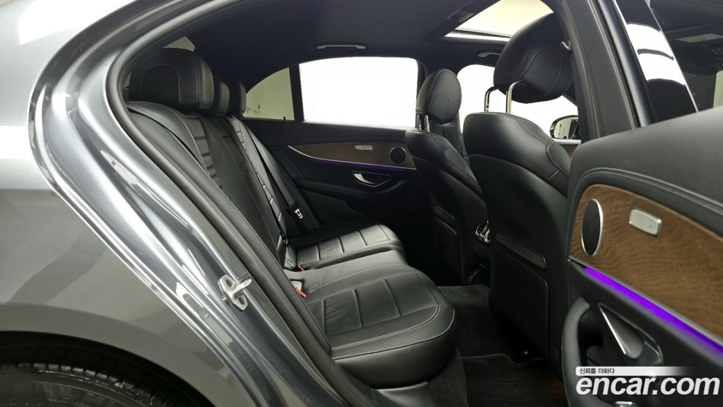 Mercedes-Benz E-Class E250 Exclusive, 2022