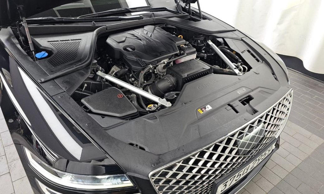 Genesis G80 Gasoline 2.5 Turbo AWD, 2024