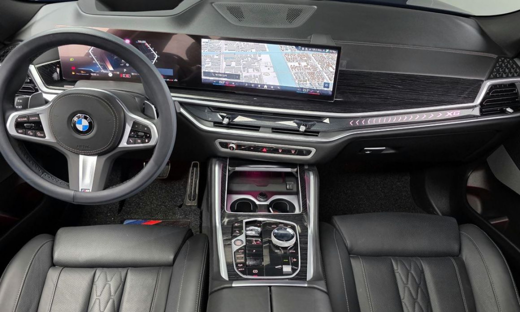 BMW X6 xDrive40i M Sport, 2024