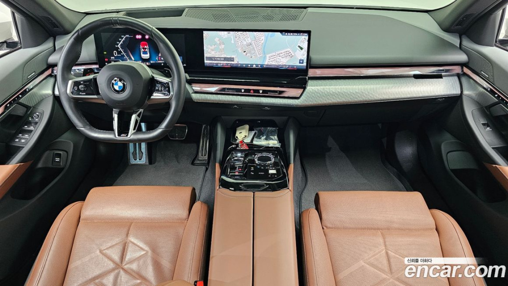 BMW 5-Series 530i xDrive M Sport, 2024