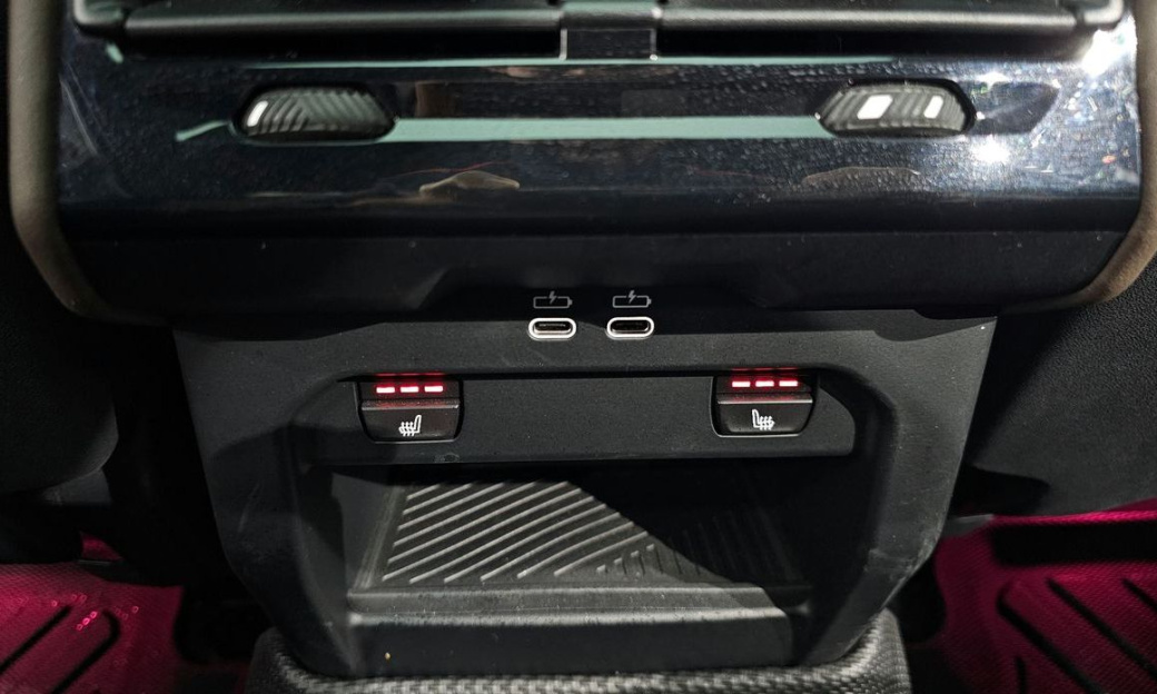 BMW 5-Series 520i Special Edition, 2024