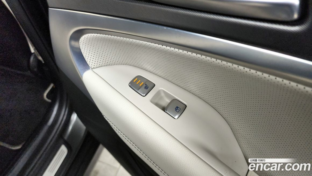 Genesis G70 Gasoline 2.5T 2WD, 2024