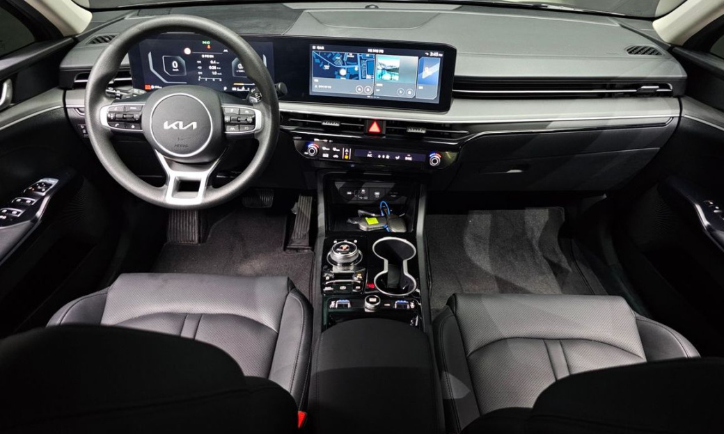 Kia K5 2.0, 2024