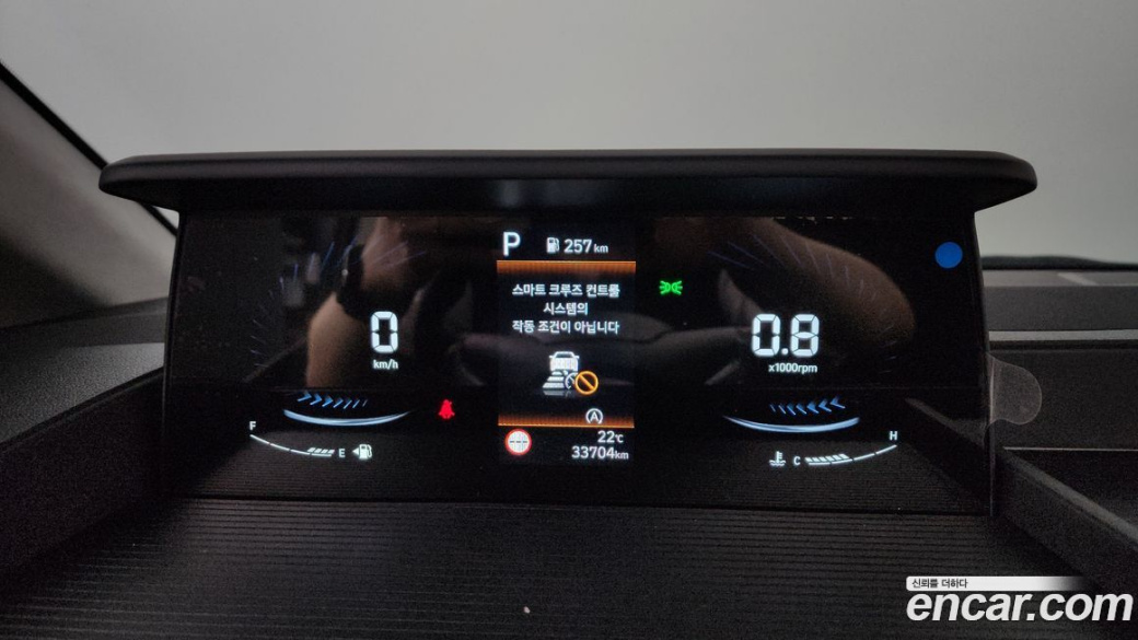 Hyundai Staria Lounge 9-Seater, 2025