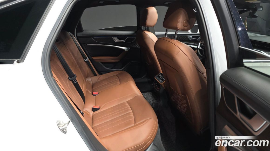Audi A6 45 TFSI Premium, 2023
