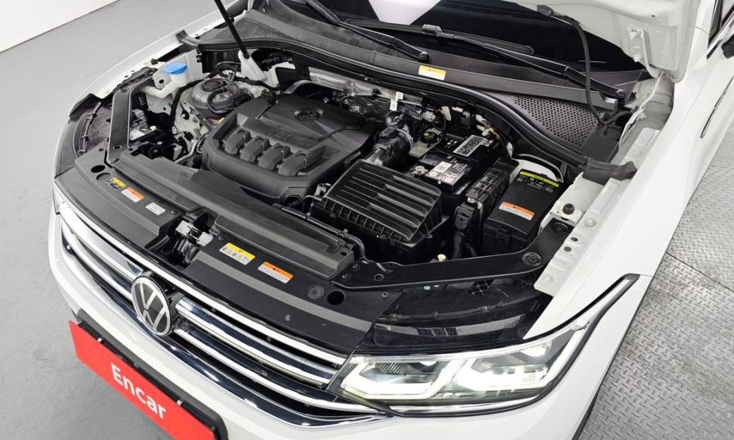 Volkswagen Tiguan 2.0 TSI Prestige, 2023