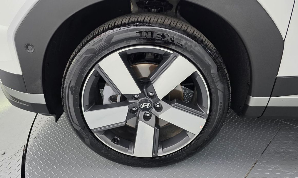 Hyundai Santafe Gasoline 2.5T 2WD, 2025
