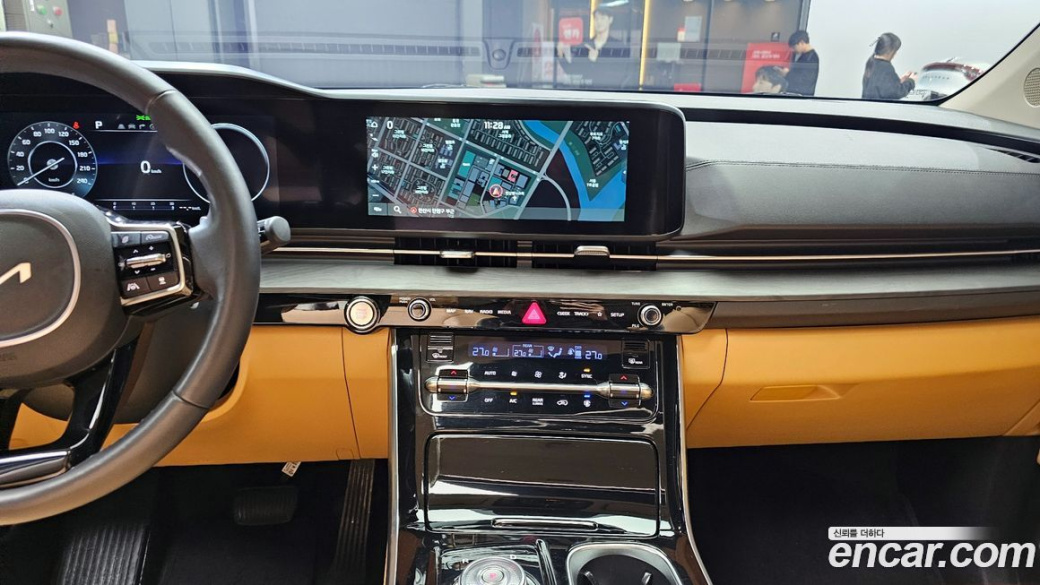 Kia Carnival 9-Seater Signature, 2023