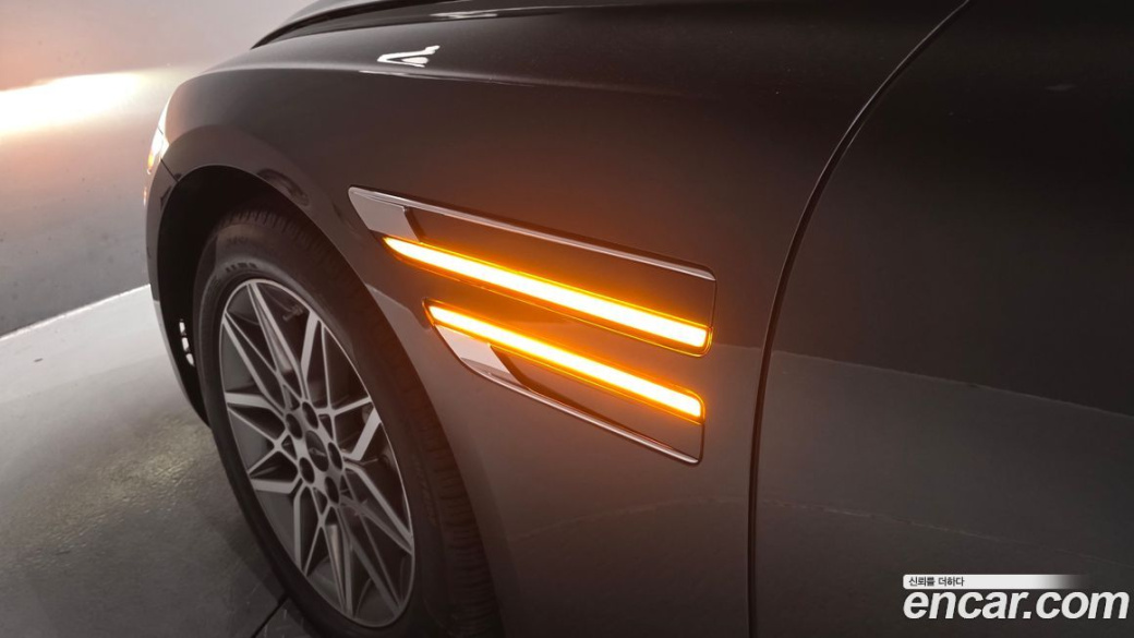 Genesis G80 Gasoline 2.5 Turbo AWD, 2025