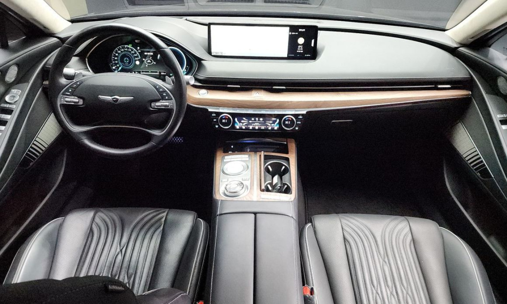 Genesis G80 Gasoline 2.5 Turbo AWD, 2022