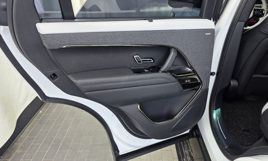 Land Rover Range Rover Sport P400 AB, 2025