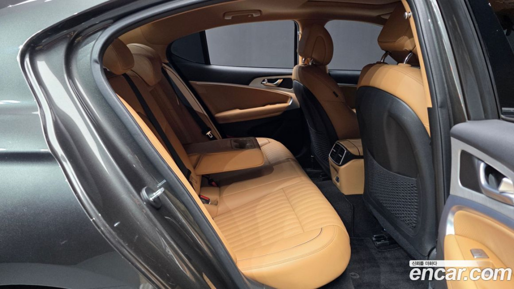 Genesis G70 Gasoline 2.5T 2WD, 2024