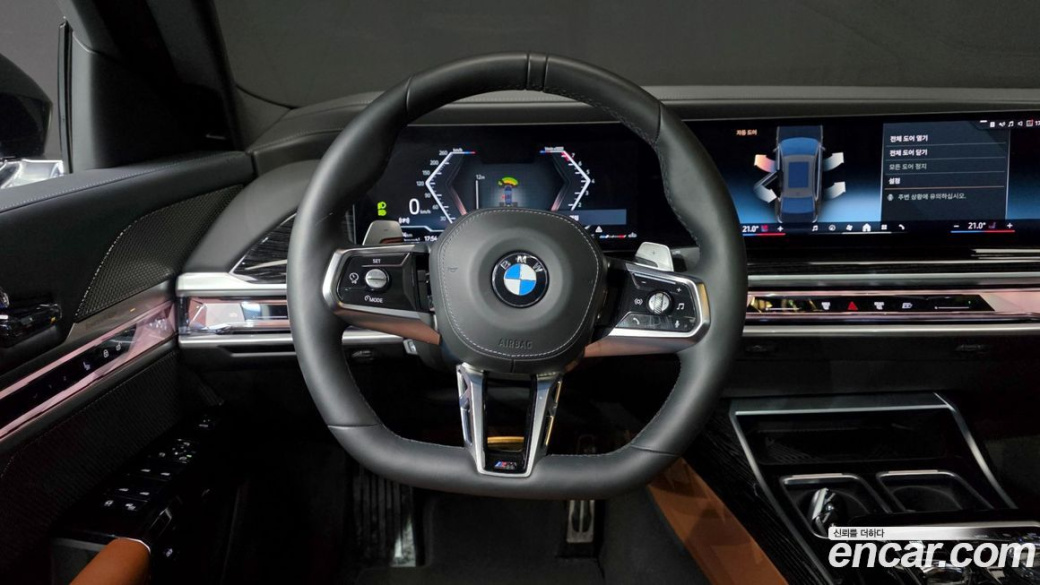 BMW 7-Series 740i xDrive M Sport, 2025