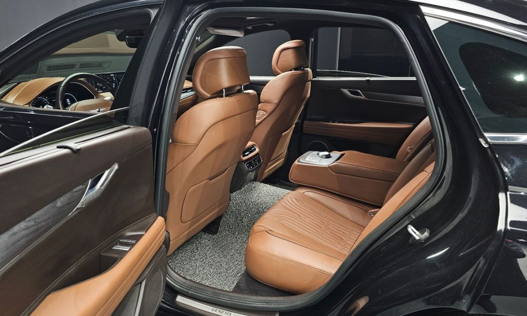 Genesis G80 Gasoline 2.5 Turbo AWD, 2023