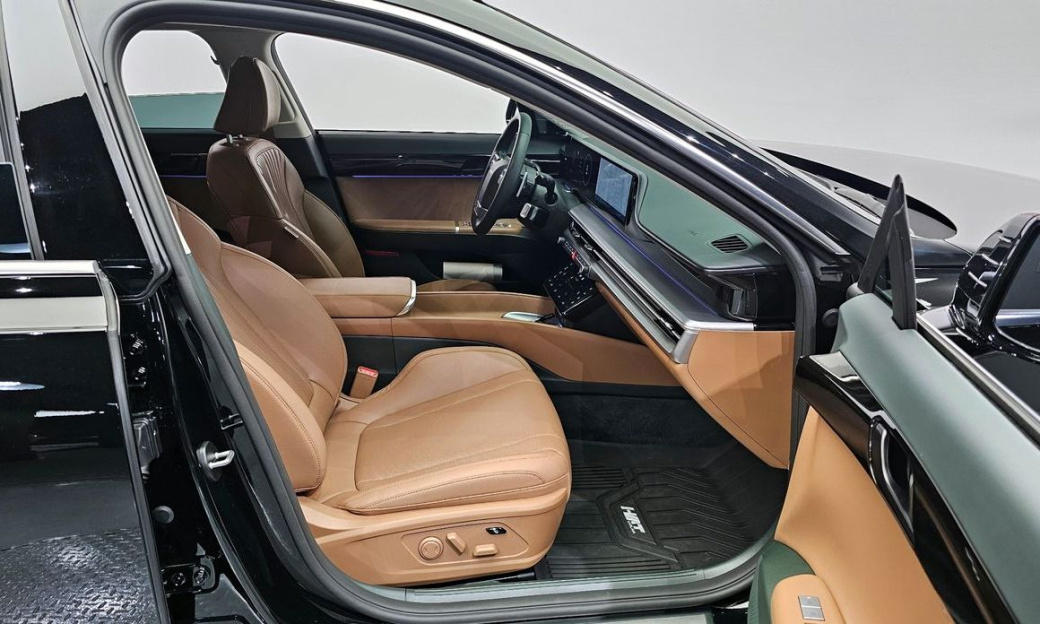 Hyundai Grandeur 2,5 Gasoline 2WD, 2025