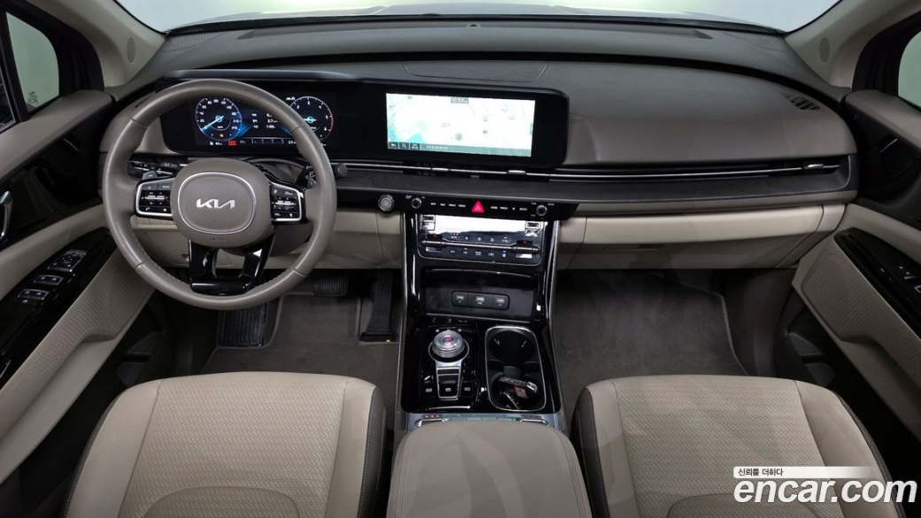 Kia Carnival 9-Seater Noblesse, 2023